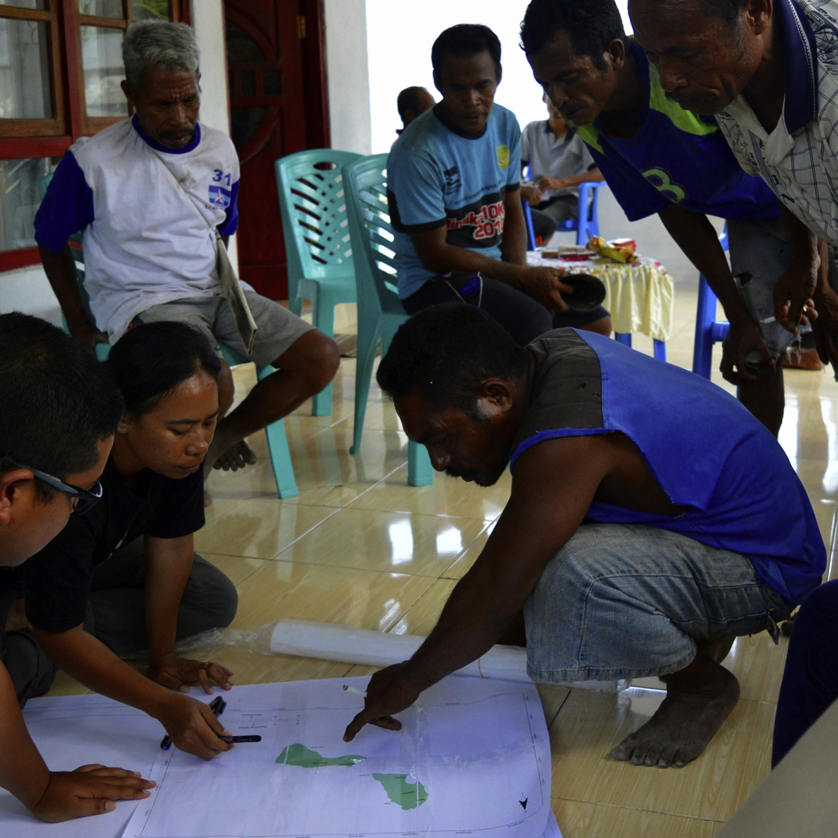 Local community preparedness training and risk planning